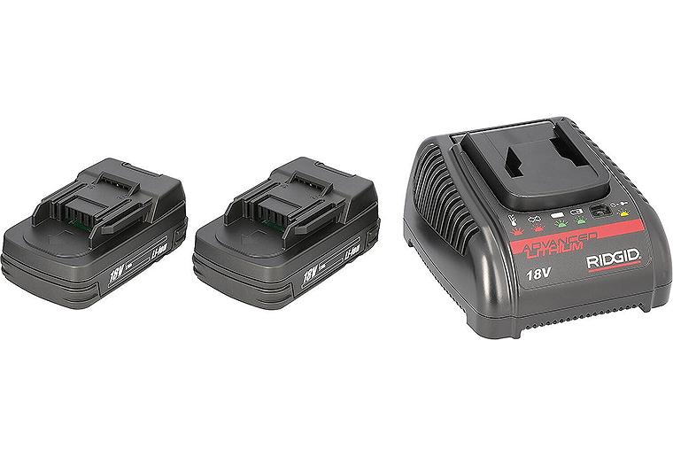Dual Power Pack Schnellladegerät + 2x Akku 18V/2,0 Ah