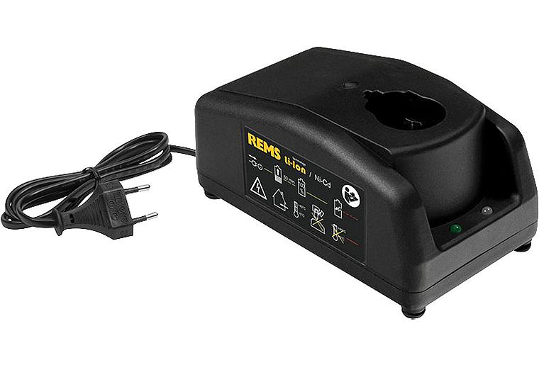 Schnellladegerät Li-Ion/Ni-Cd 230V 50-60 Hz, 65 W