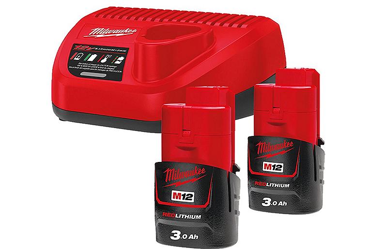 Akku-Set Milwaukee M12NRG-302, 12V mit 2x 3,0 Ah Akkus und Ladegerät