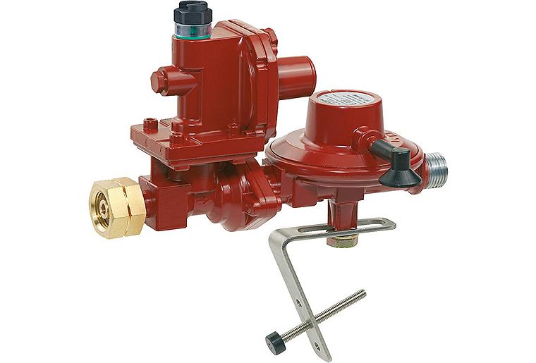 Niederdruckregler für Flüssiggasflaschen GF R1/2"lks. 4kg/h 50mbar für Flaschen 33 kg Niederdruckregler für Flüssiggasflaschen GF R1/2"lks. 4kg/h 50mbar für Flaschen 33 kg