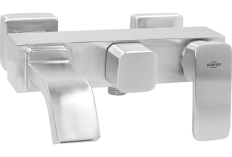 AP-Wannenmischer inox Cubo Ausladung 226 mm Edelstahl matt AP-Wannenmischer inox Cubo Ausladung 226 mm Edelstahl matt