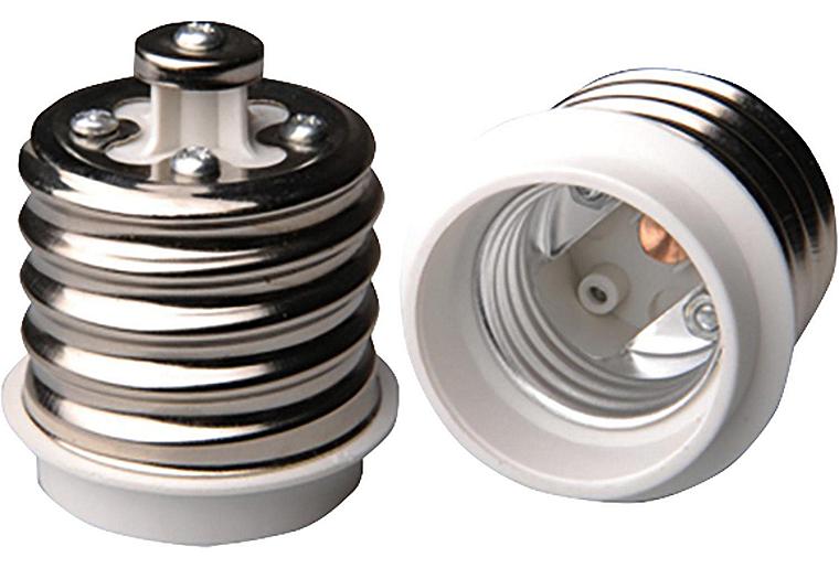 Adapter für Leuchtmittel E27 - E40