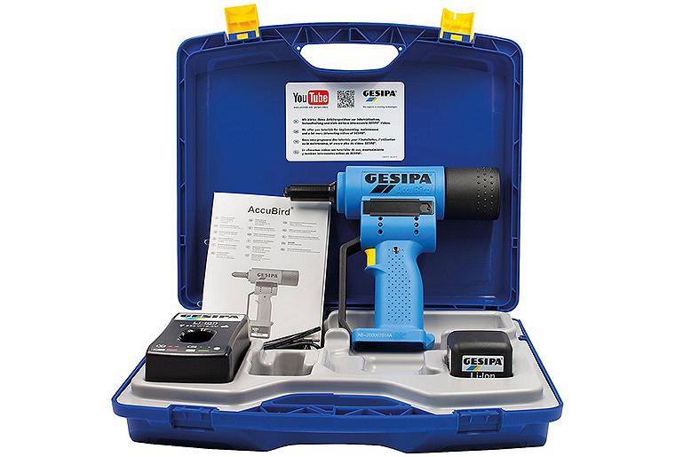Akku-Blindnietzange GESIPA AccuBird, 14,4 Volt, mit einem 2,0 Ah Akku und Ladegerät