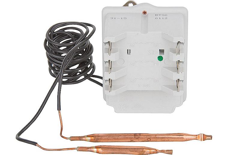 Dreipoliger Temperaturregler mit Thermosicherung Dreipoliger Temperaturregler mit Thermosicherung