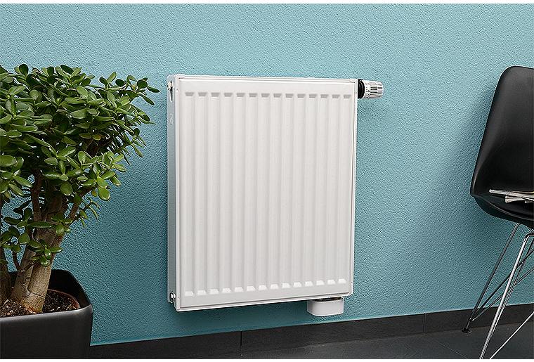 Ventilheizkörper mit 6-fach- Anschluss 1/2" - 11/600/1000 Farbe: RAL 9016 Ventilheizkörper mit 6-fach- Anschluss 1/2" - 11/600/1000 Farbe: RAL 9016
