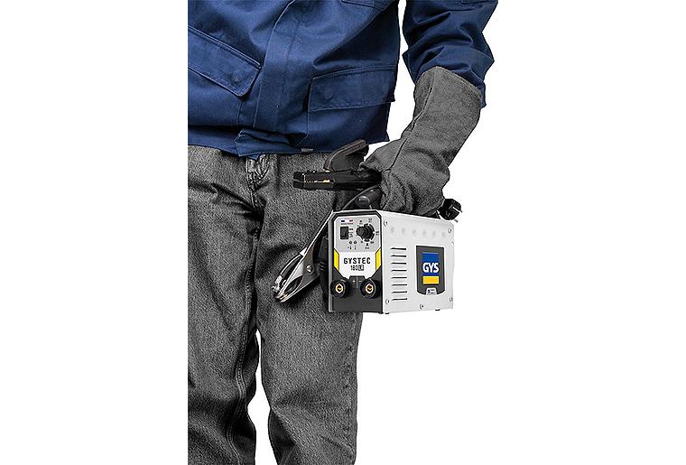 Schweißinverter-Set GYS GYSTEC 180 LA einphasig mit Schweißhelm TECHNO 11, 2-teilig