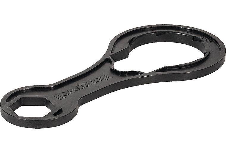 Doppelringschlüssel zum lösen der Filtertasse und Federhaube