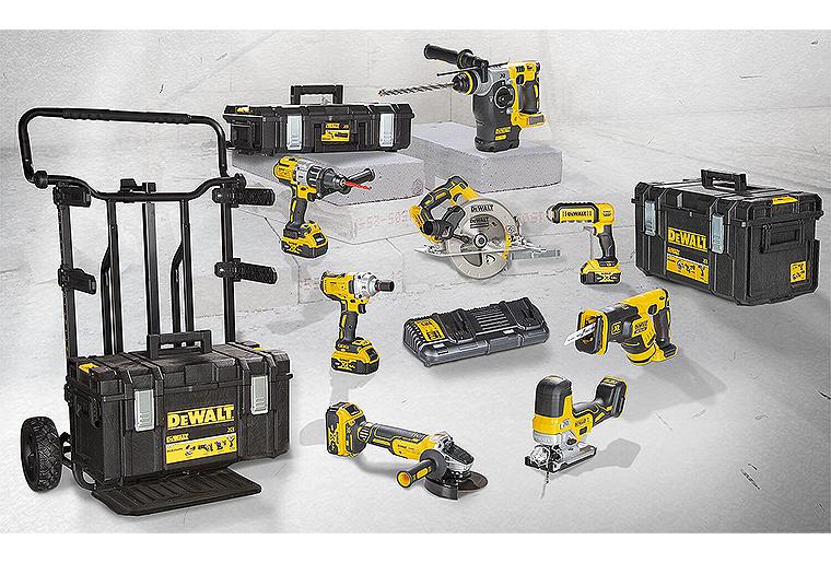 Akku-Set DeWALT 8-teilig 18V DCK856P4-QW mit 4 x 5,0 Ah Li-Ion Akkus und Ladegerät